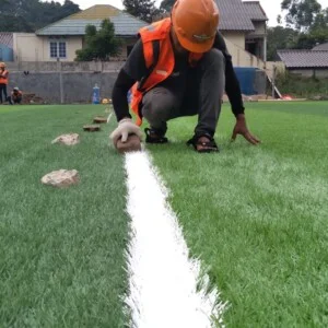 Pengerjaan Lapangan Mini Soccer