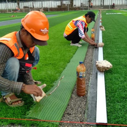 Pengerjaan Lapangan Mini Soccer
